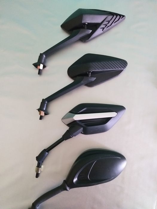 Продаётся боковые зеркала для мото скутеров НОВЫЙ.