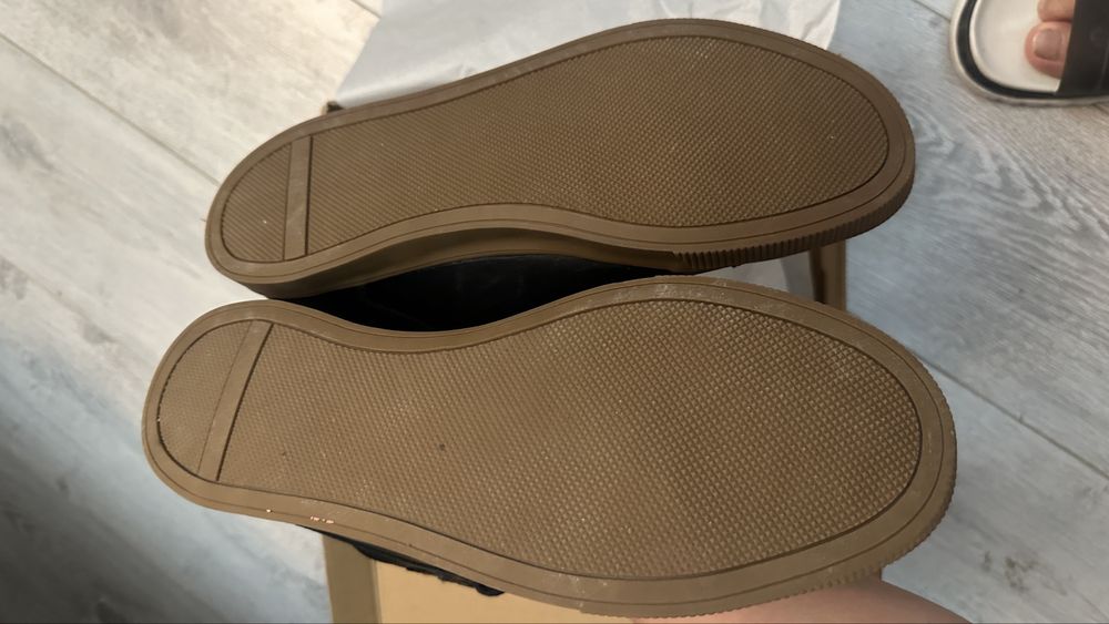 Тегін берем, 44 размер Кеды