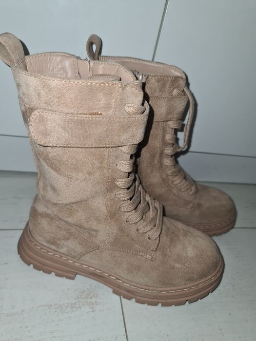 Детски.     ботуши