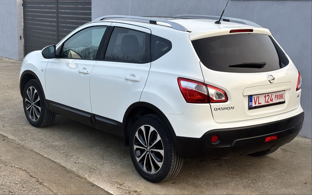 Nissan Qashqai 1,5dci/2012/euro5/Panoramic/navi/clima/Rate/Garantie