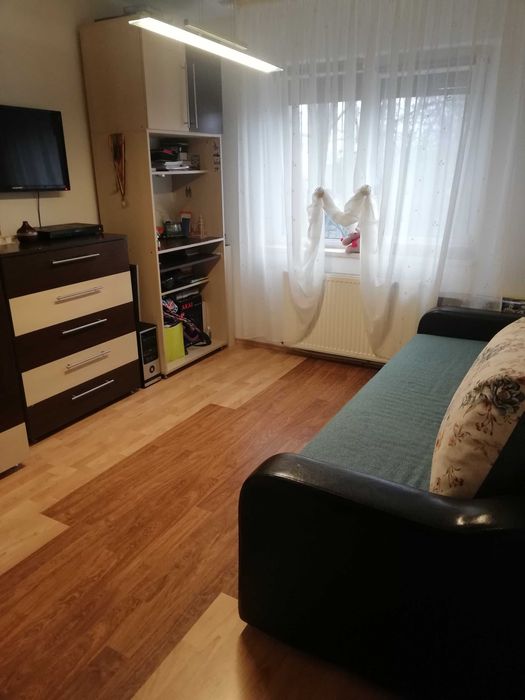 apartament 3 camere decomandat