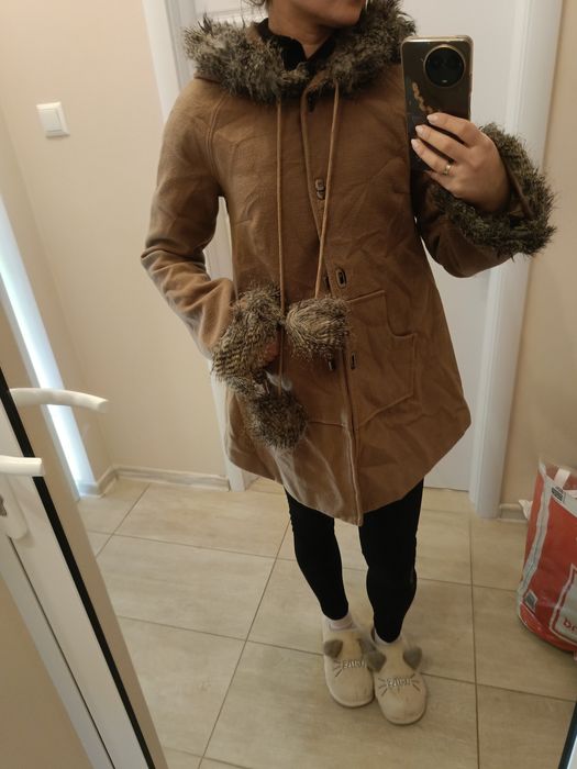 Палто с пухена част ,ново .Размер С