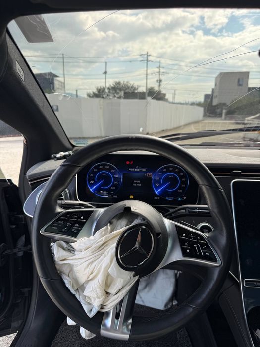 Mercedes Benz EQE 350+ Electric