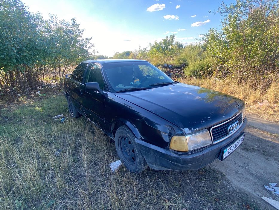Продам машину audi 80