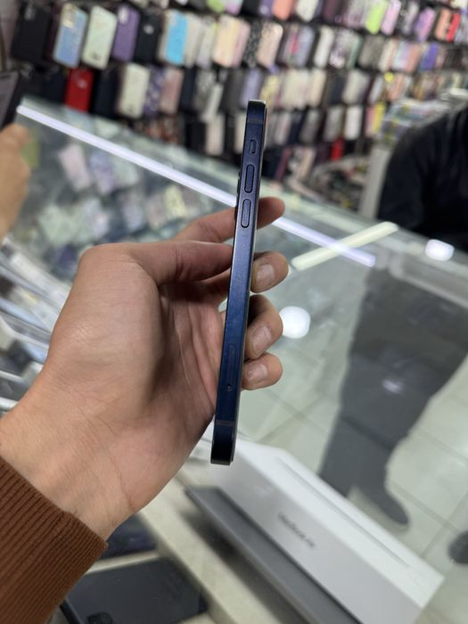 Iphone 12 , 128 gb 79%