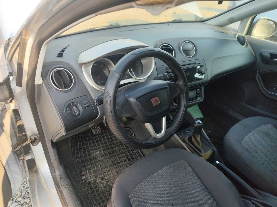 Seat Ibiza 2011г на части 1.2 tdi