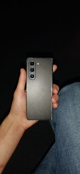 Samsung galaxyz Fold5
