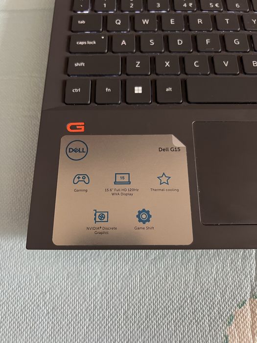 Laptop Gaming Dell G15 5511