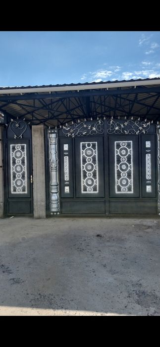 Продам ворота бу . В хорошем состоянии.