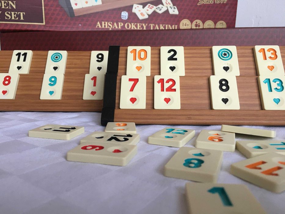 Joc Remi Remy Rummy NOU Table grele din lemn masiv lacuit. SIGILAT!