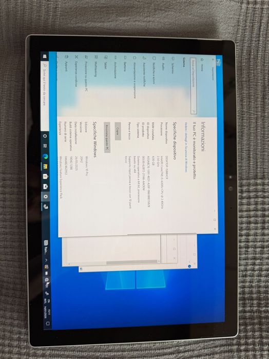 Tableta Microsoft Surface Pro 4 i5-6300U 4GB RAM 128GB SSD
