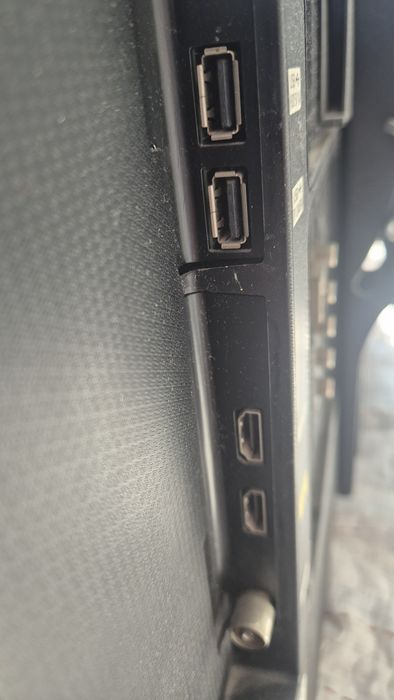 Продам телевизор