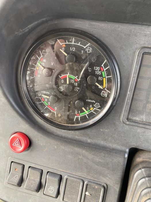Трактор мтз 1221.2