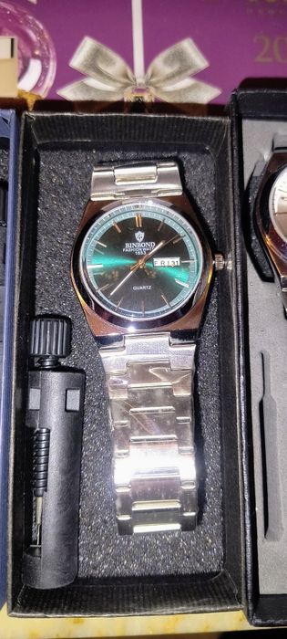 Нови луксозни мъжки кварцови  ръчни часовници Binbond  ,нови