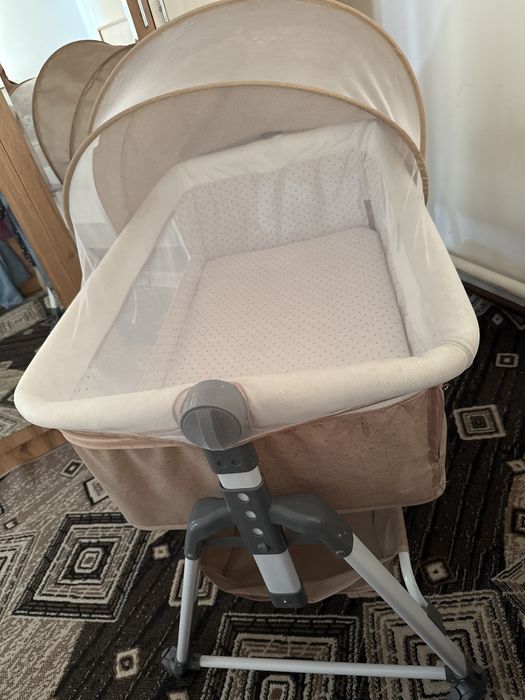 Детский манеж, кровать