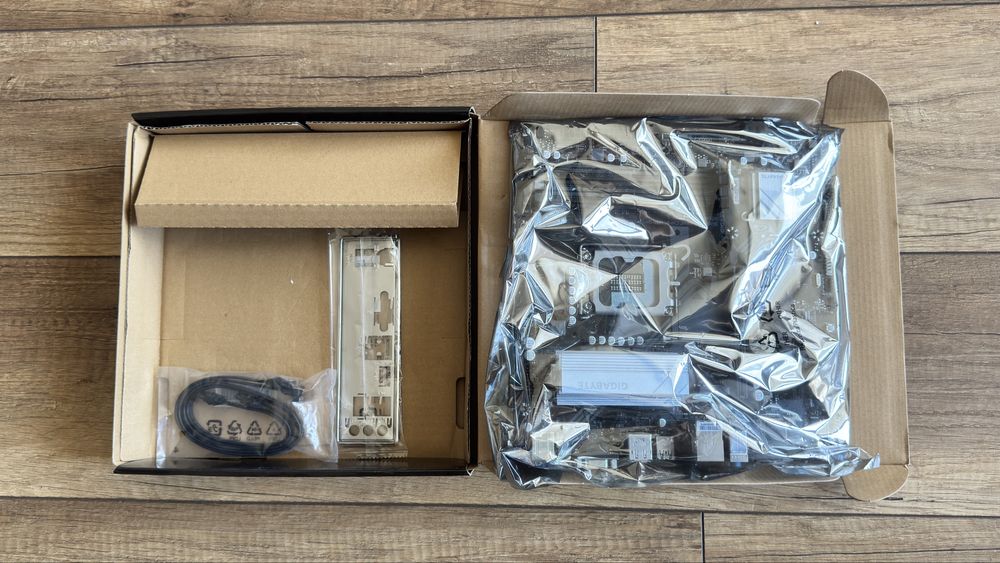 Gigabyte B760M D3HP DDR4 Motherboard