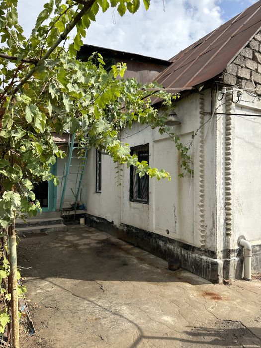 Продается дача со всеми удобставами.