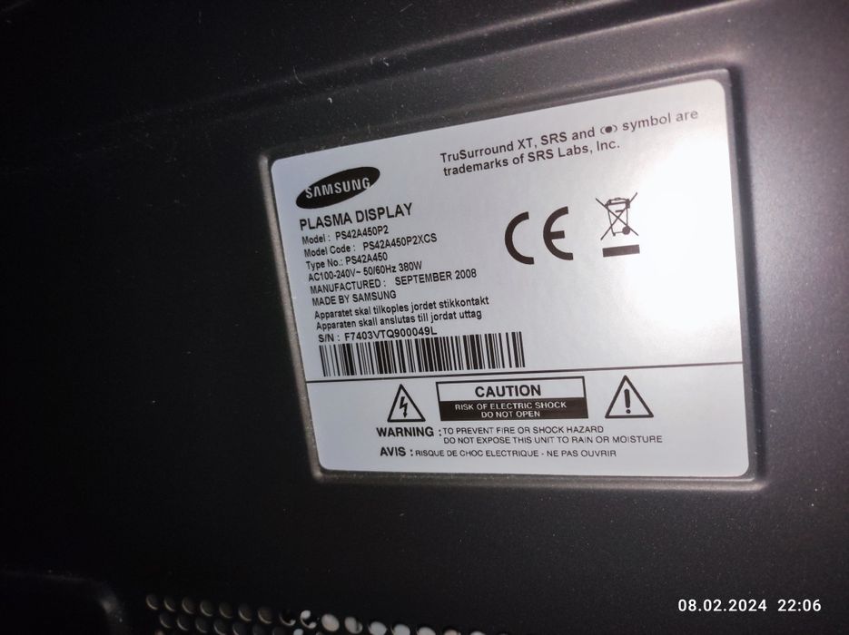 Телевизор Samsung 107 диагональ