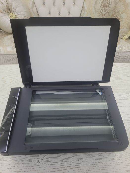 Epson 3в1  запчастга сотилади