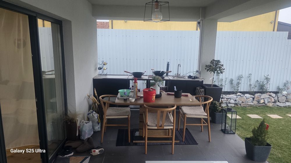 De vanzare - Casa parter zona Corunca