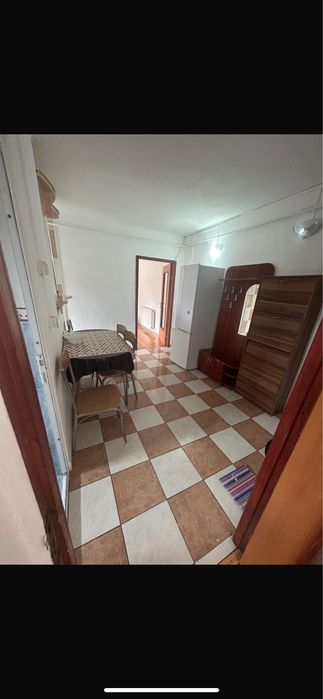 Apartament de inchiriat in Gaesti