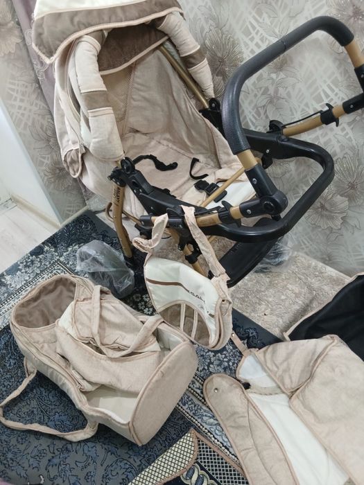 Продам детскую коляску