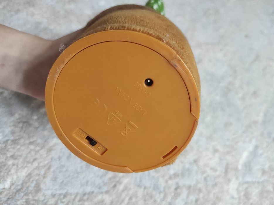 2 игрушки, 500 восьминог 1000 кактус,