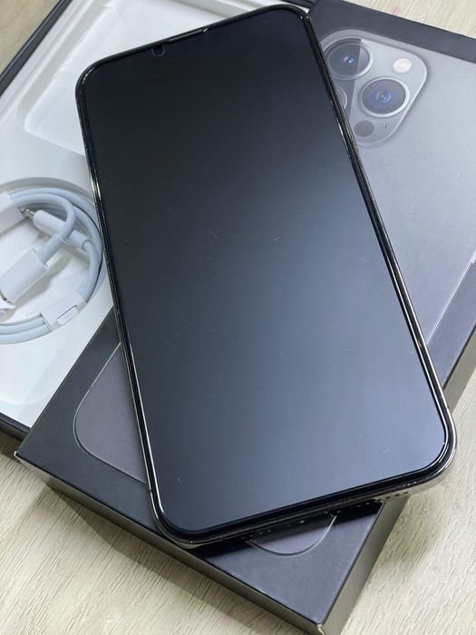 Продам Айфон 13 Про Макс 256г
