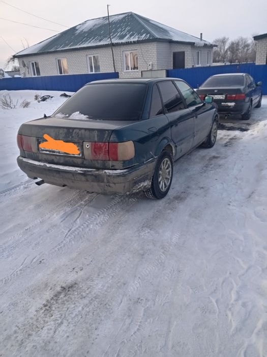 Продам ауди б4..