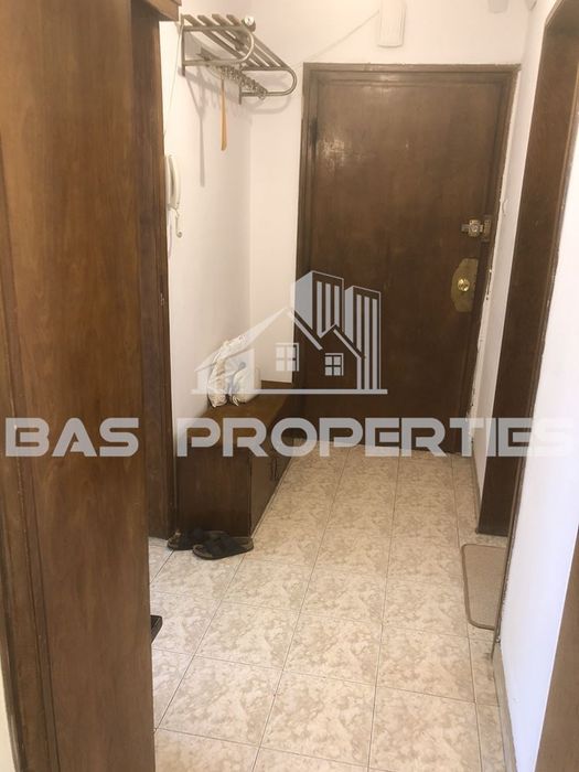 Дава се под наем Тристаен апартамент в София, Яворов - 100 кв.м за 650 € - Снимка #9