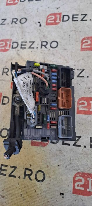 Panou sigurante , BSM Peugeot / Citroen cod: BSM R03 9666700280