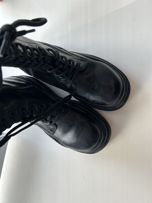 Продам женские весенне-осенние ботинки