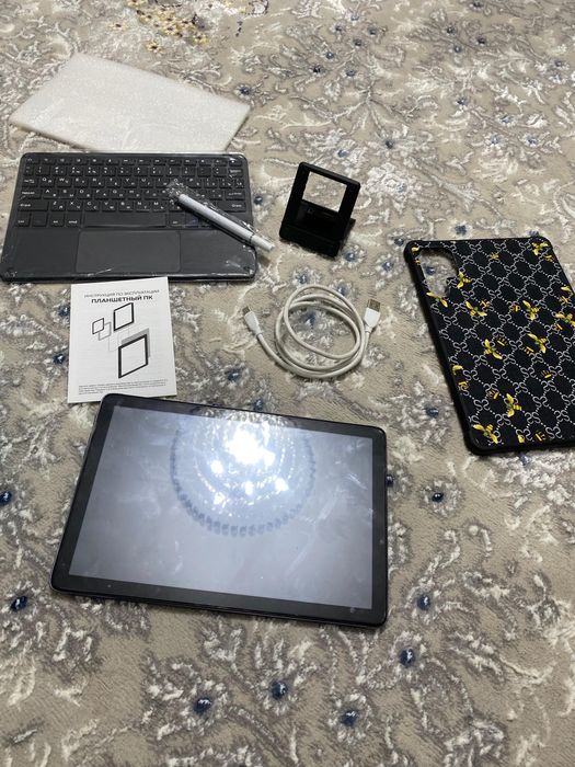 Планшет 20к срочно
