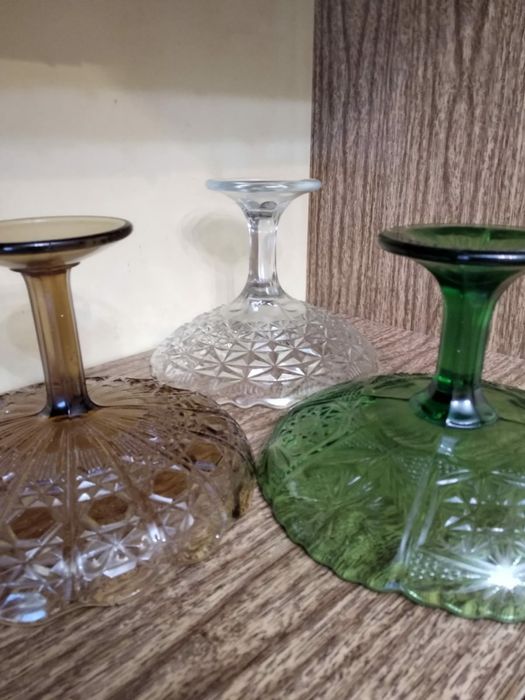 Вазы для тортов.