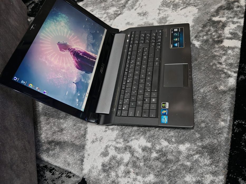 Laptop Asus i5 N53S