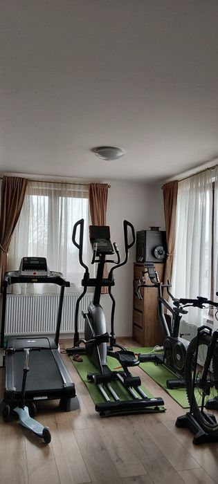 Casa 4 camere, 10 arii teren, priveliste deosebita