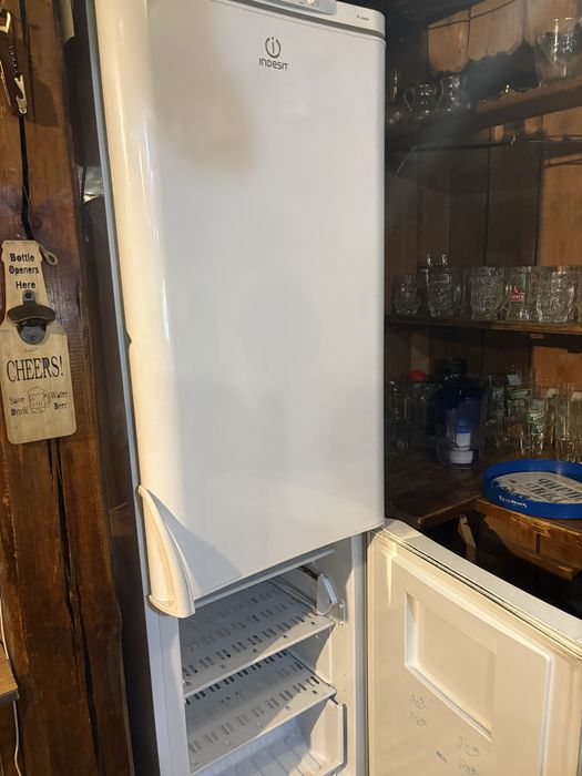 Холодильник индезит