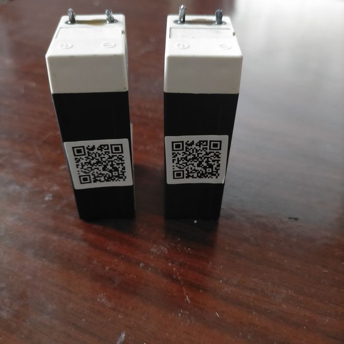 Продам пару аккумуляторов.