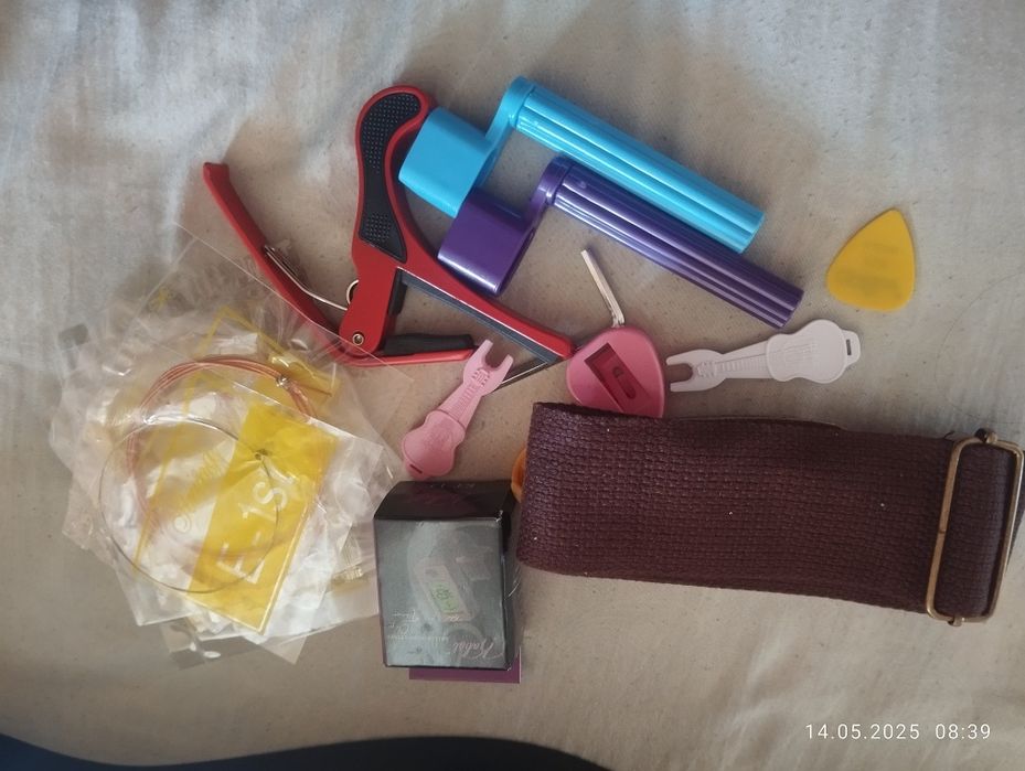 Flight akustik gitara. Yangi.                      Skidka!