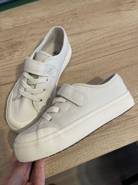 Adidasi H&M albi unisex