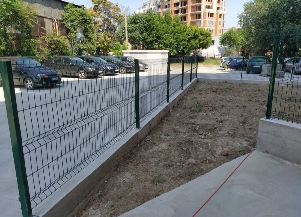 Garduri din plasa burdurata zincatas sau verde