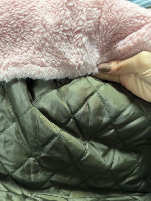 Дамска парка - зелена с розов пух