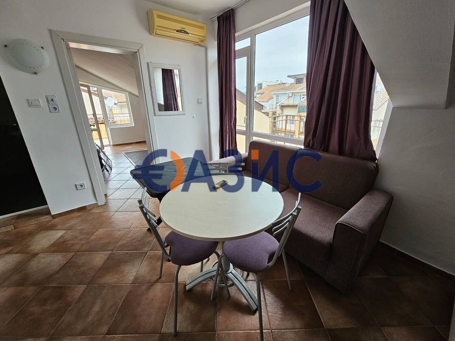 Продава се Двустаен апартамент в к.к. Слънчев бряг - 55 кв.м за 819 €/кв.м - Снимка #5