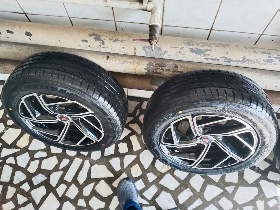 Продам диски... абсолютно новые