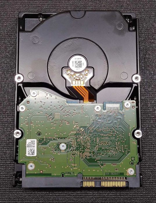 Hdd Hitachi HGST Ultrastar 7K4000 2TB HUS724020ALS640 3,5" SAS 64MB 7200RPM