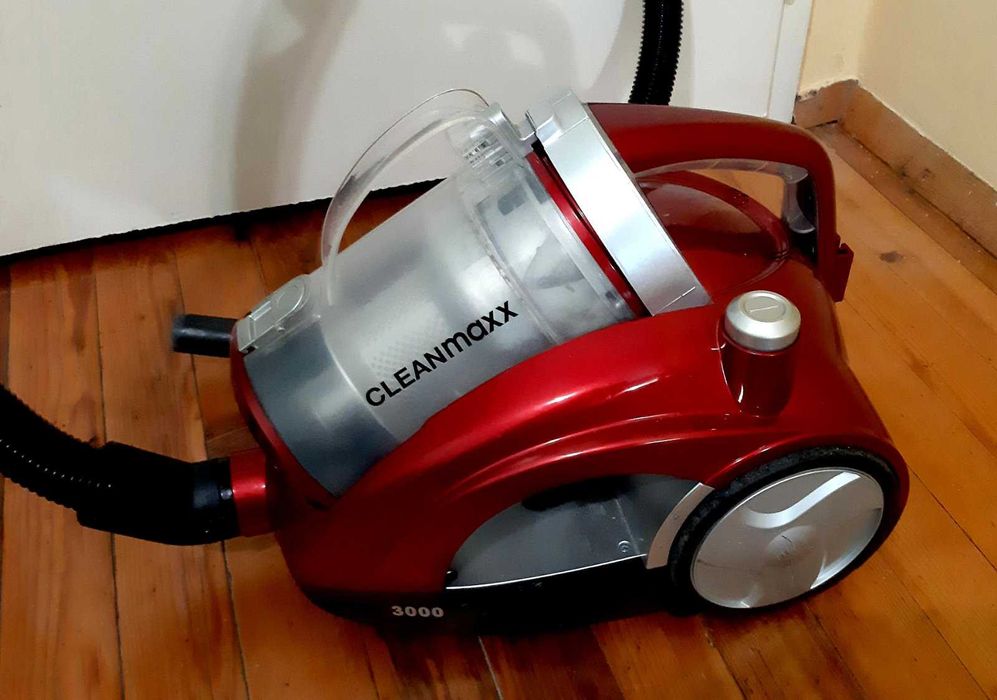 Прахосмукачка  Clean max 3000