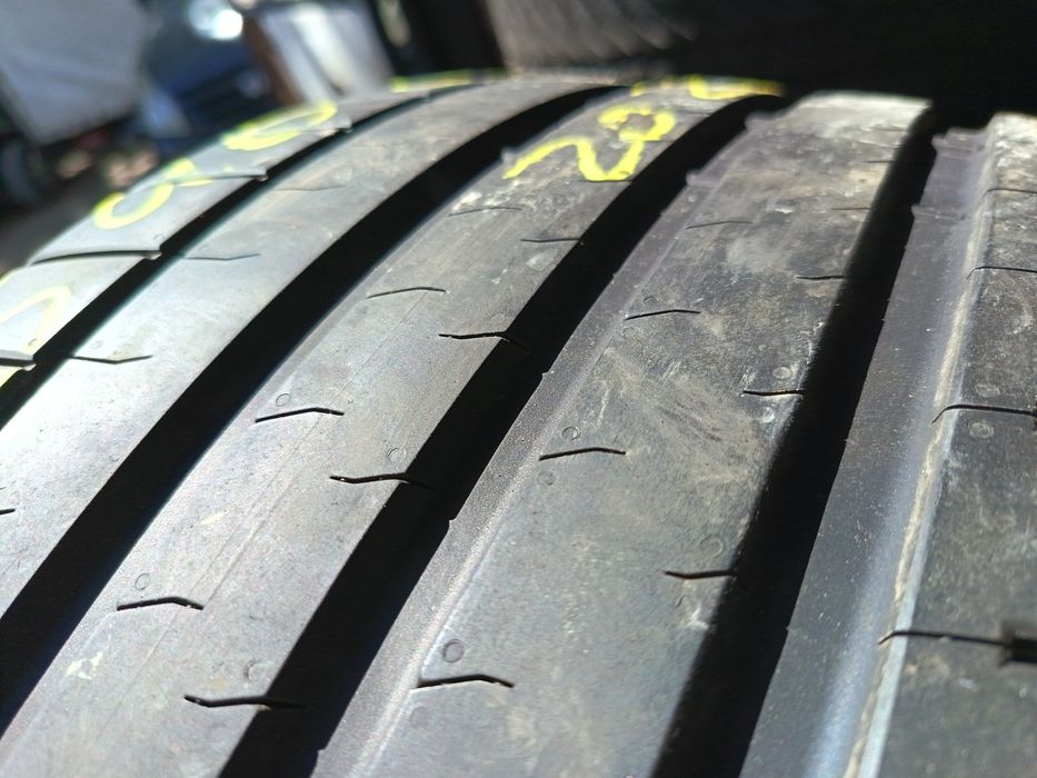 Anvelope vara 275 40 20 Bridgestone 2022 7.2mm