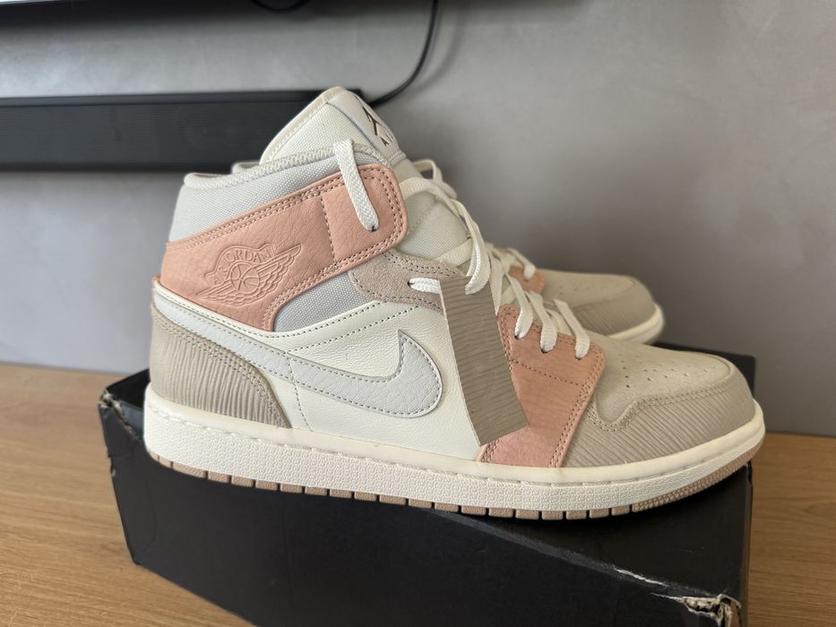 Nike Air Jordan 1 Mid Milan 44.5