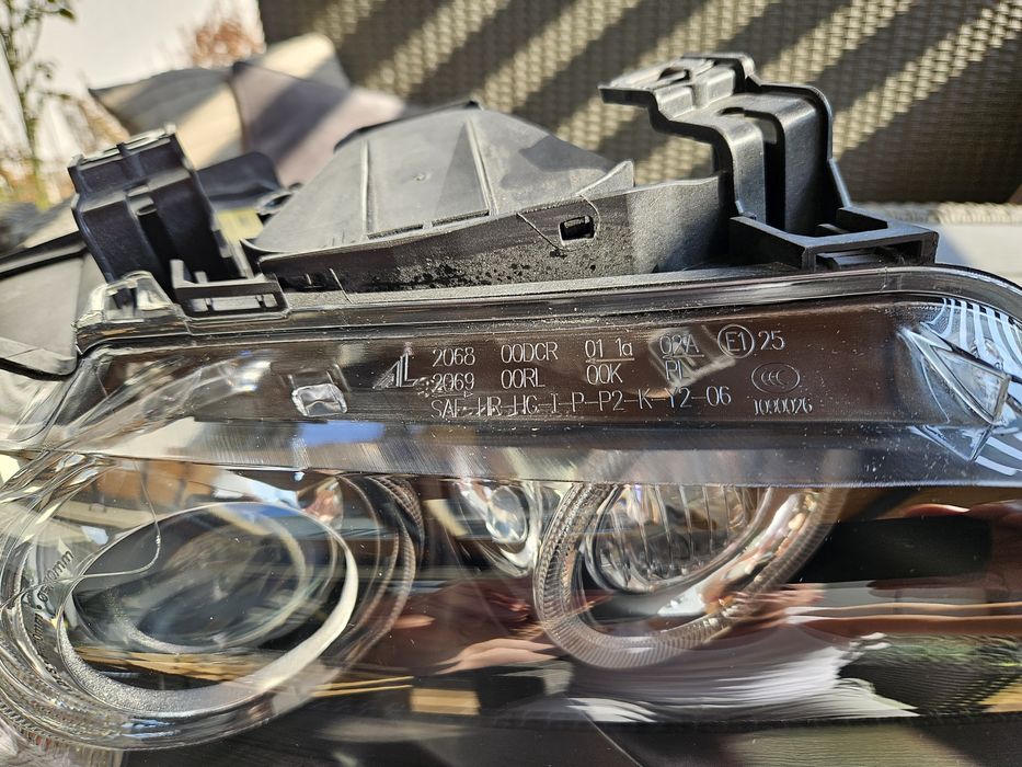 Far dreapta bixenon adaptiv BMW E92
