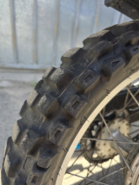 Yamaha Serow XT225 Эндуро.